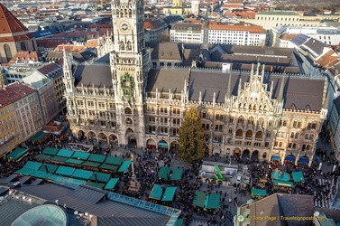Aerial view of Marienplatz Christkindlmarkt